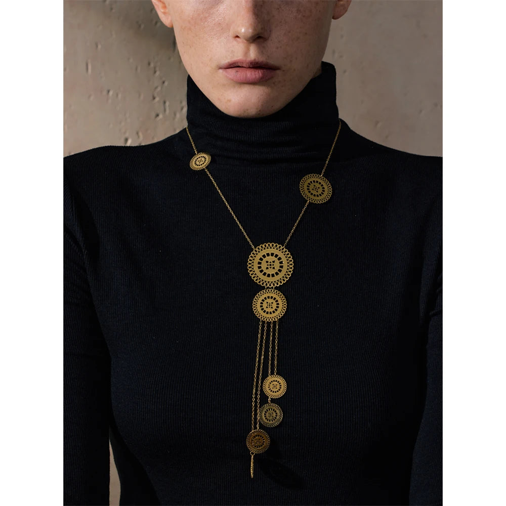 CLASSIC GOLDEN NECKLACE