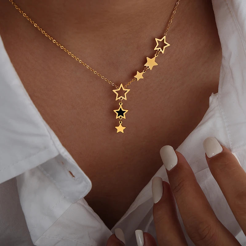 ANNA STARS NECKLACE