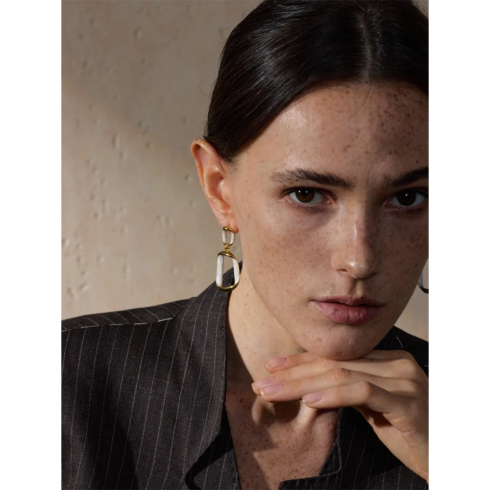 BELLA EARRINGS