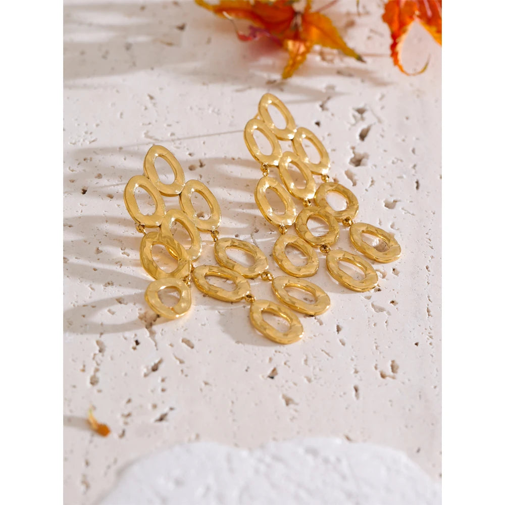 DANGLE EARRINGS