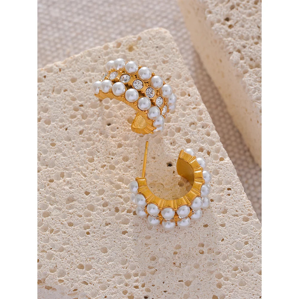 Lilibet Pearls Earrings