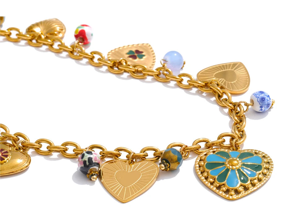 CLASSIC HEART STYLE NECKLACE