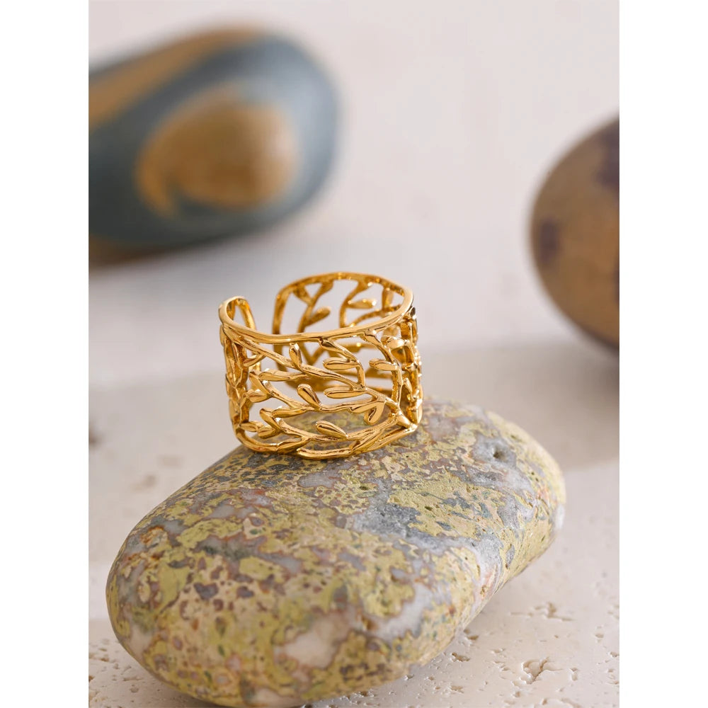 ALANA GOLDEN RING