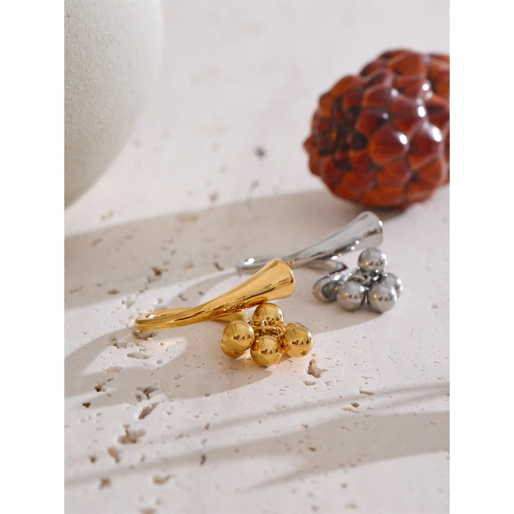 BLAIR GOLDEN GRAPE RING