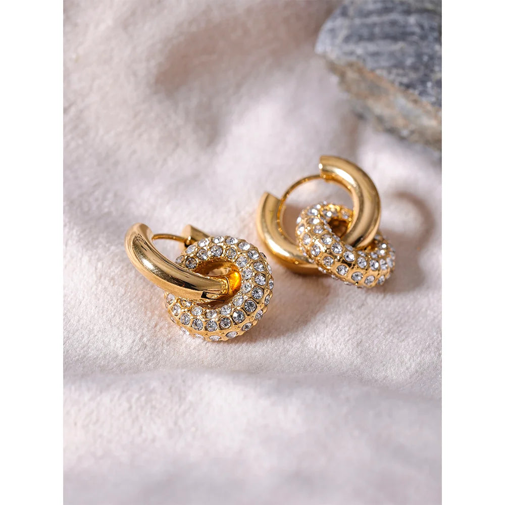 LISA EARRINGS