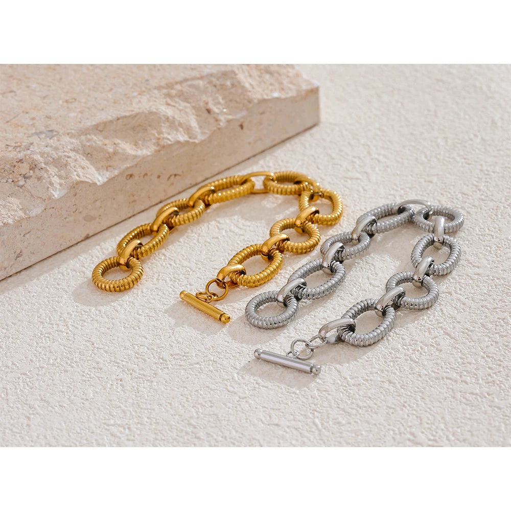 MODERN CHAIN BRACELET