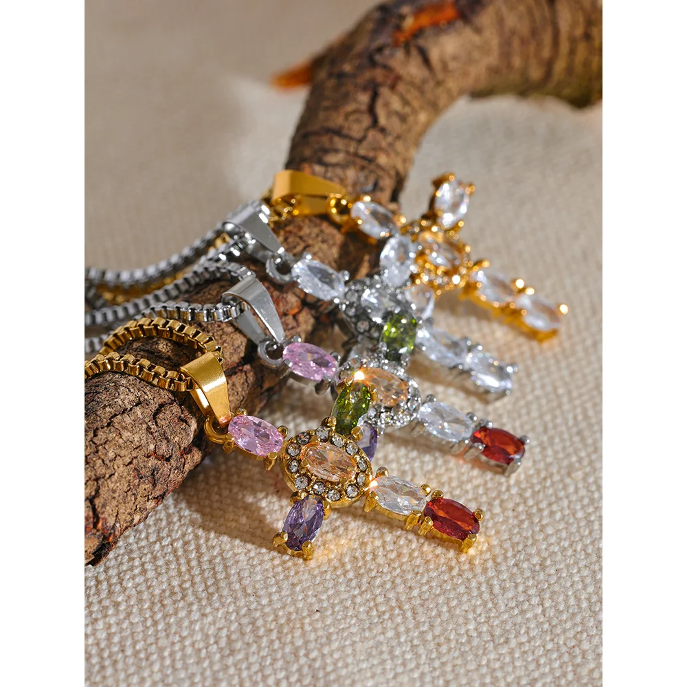 ALANIA CROSS NECKLACE