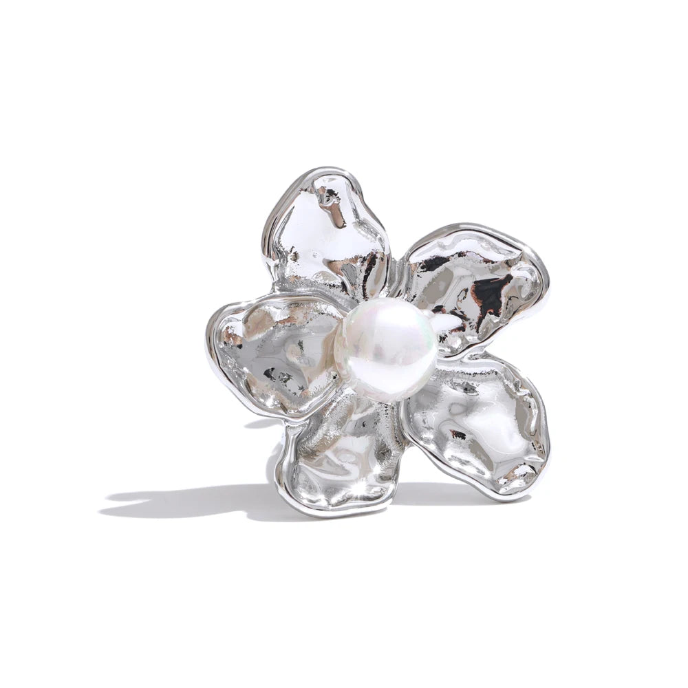 LISA BLOSSOM RING