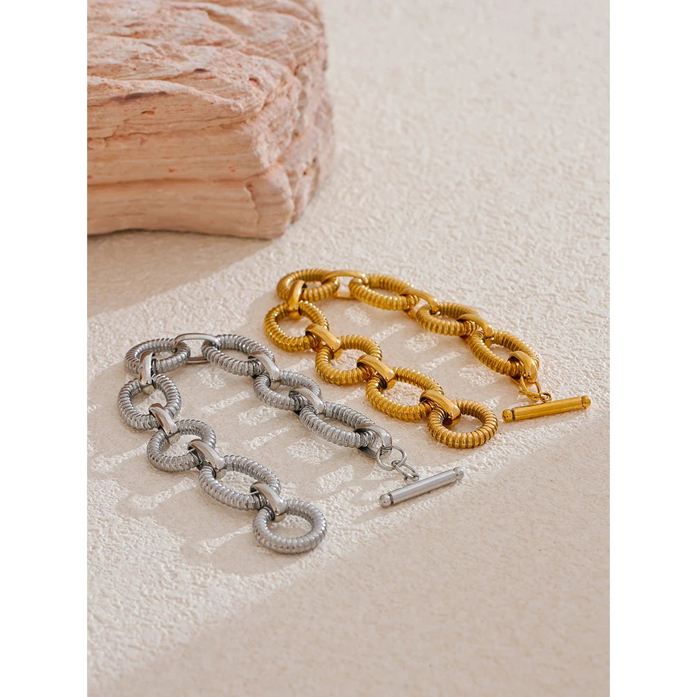 MODERN CHAIN BRACELET