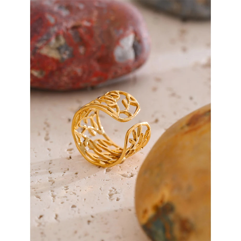 ALANA GOLDEN RING