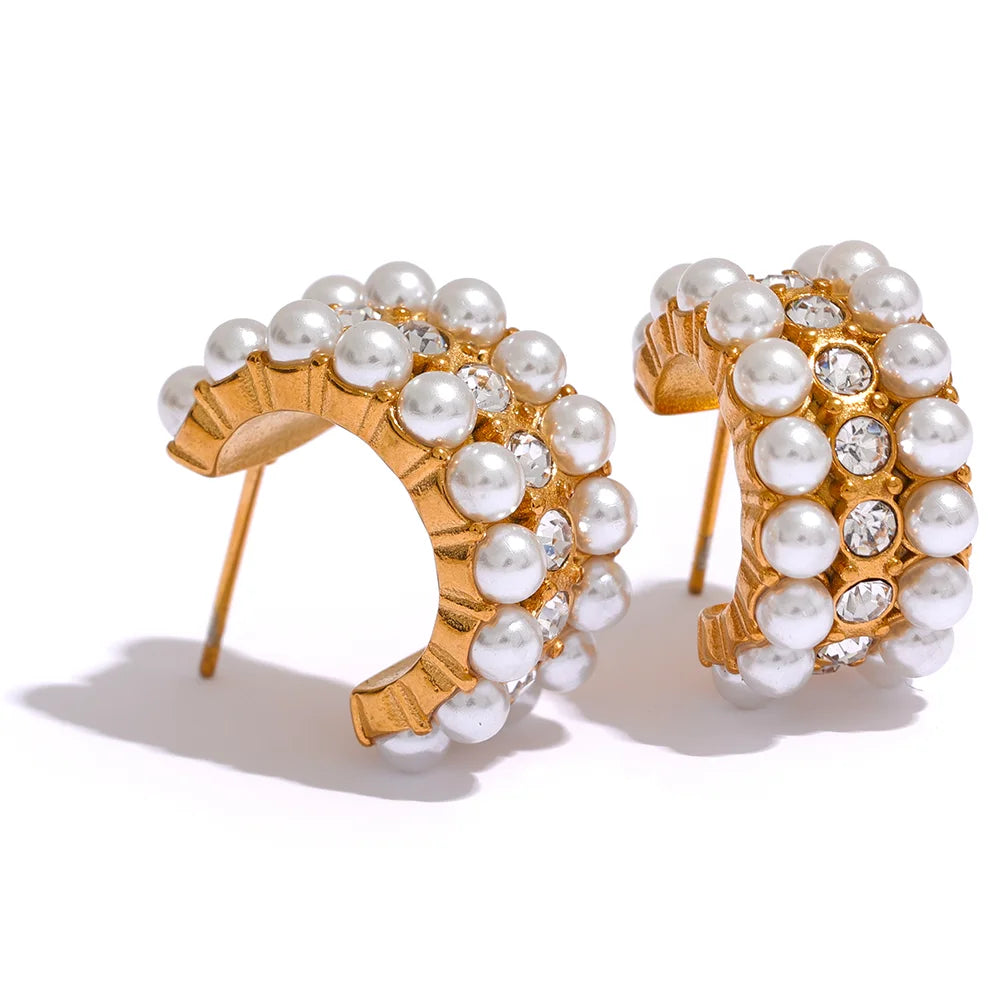 Lilibet Pearls Earrings
