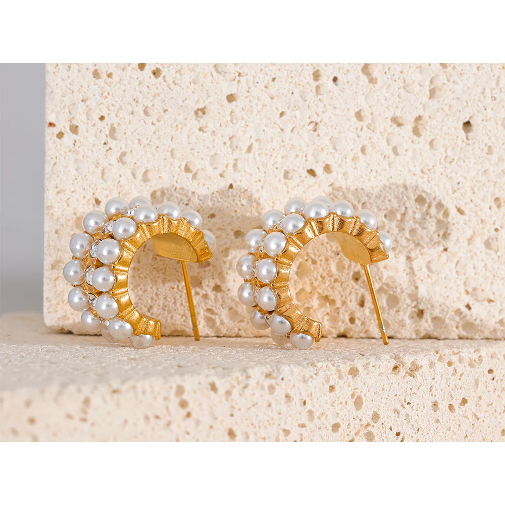 Lilibet Pearls Earrings