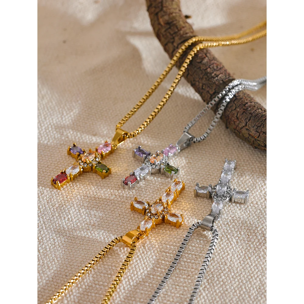 ALANIA CROSS NECKLACE