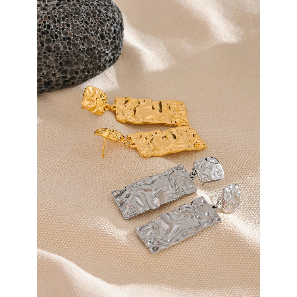 ELITE GIRL EARRINGS