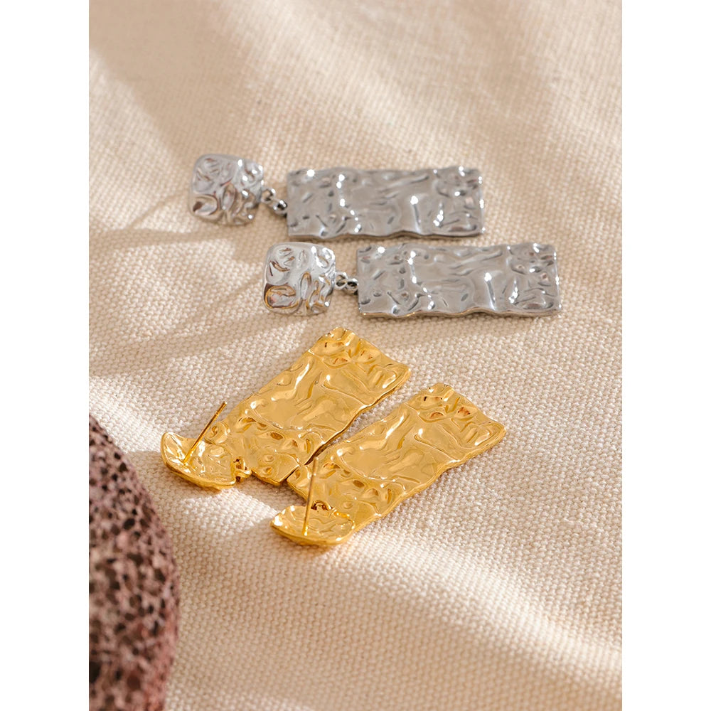 ELITE GIRL EARRINGS