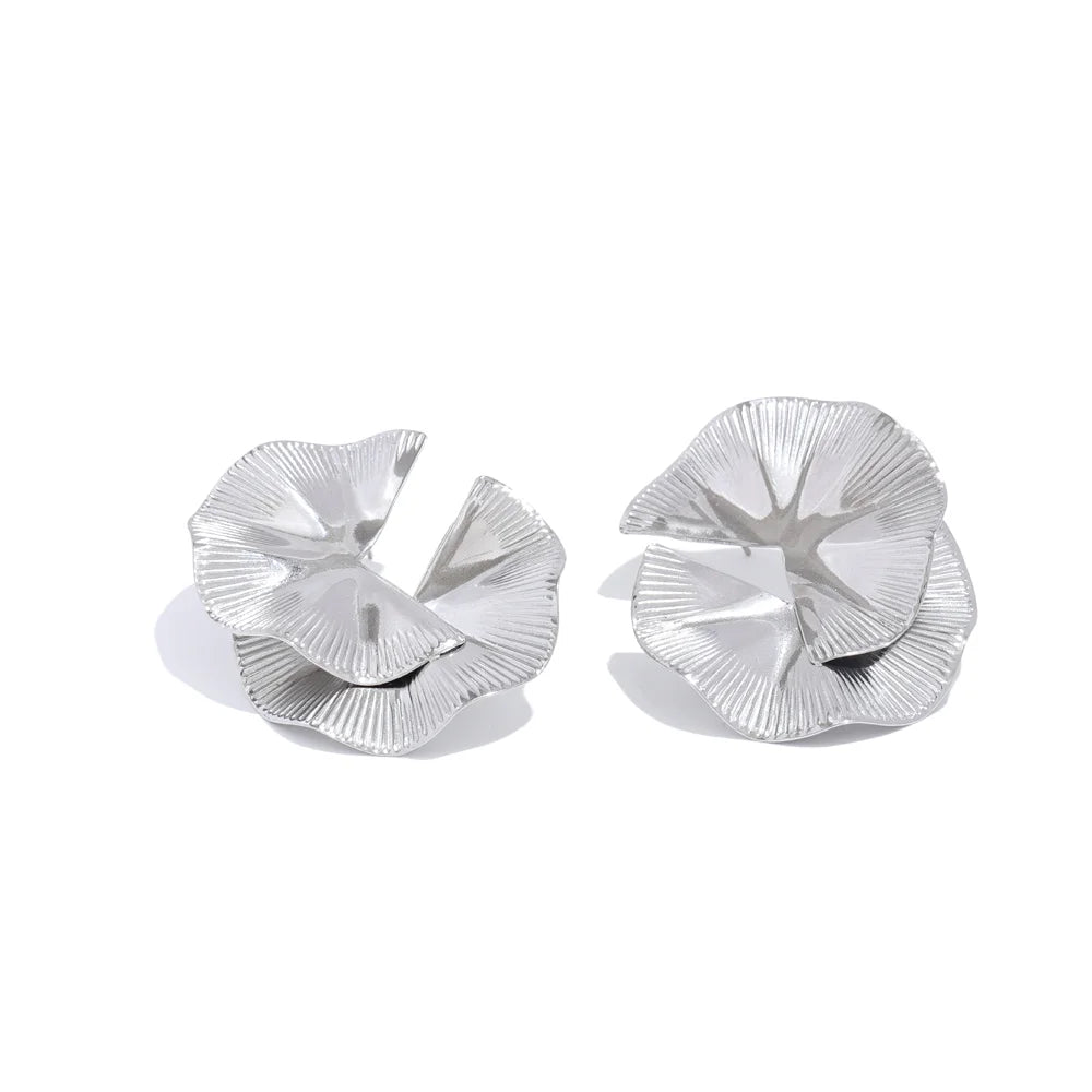 ANANIA FLOWER EARRINGS