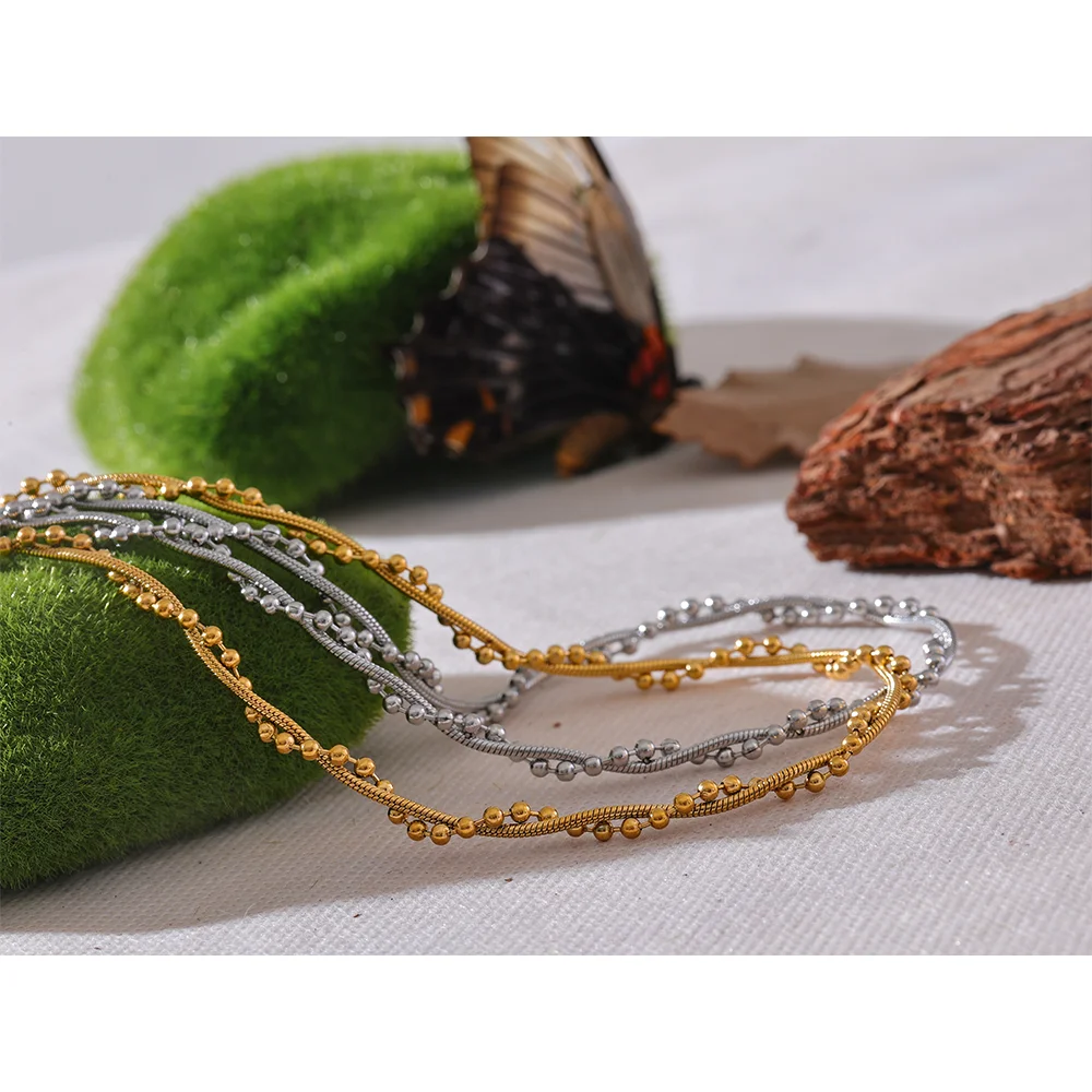 CHLOE CHAIN NECKLACE
