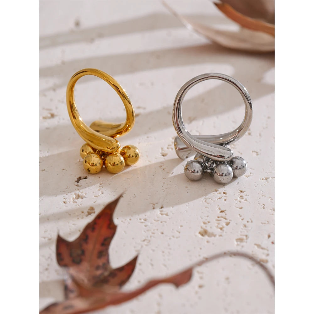 BLAIR GOLDEN GRAPE RING