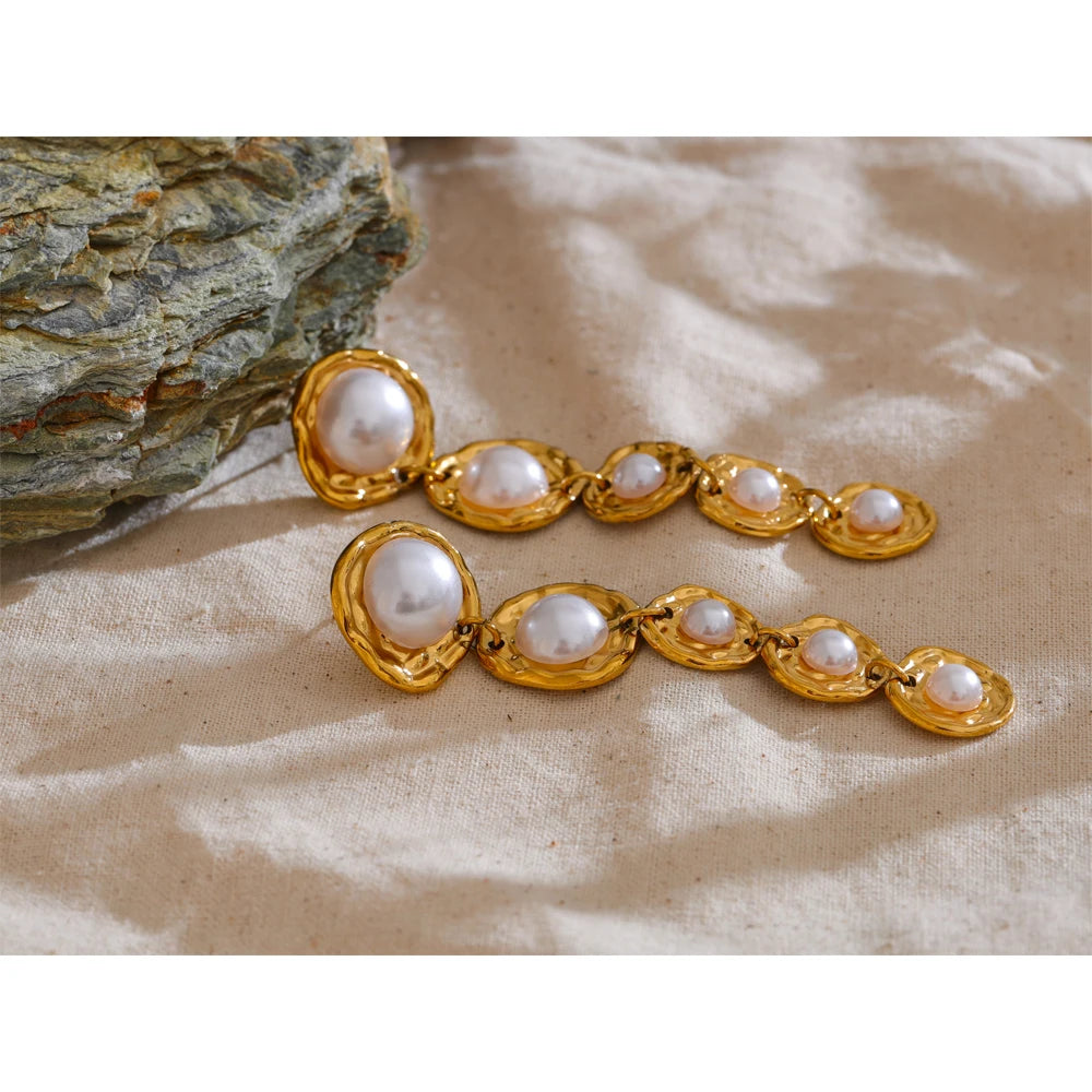 DIANA DANGLE EARRINGS