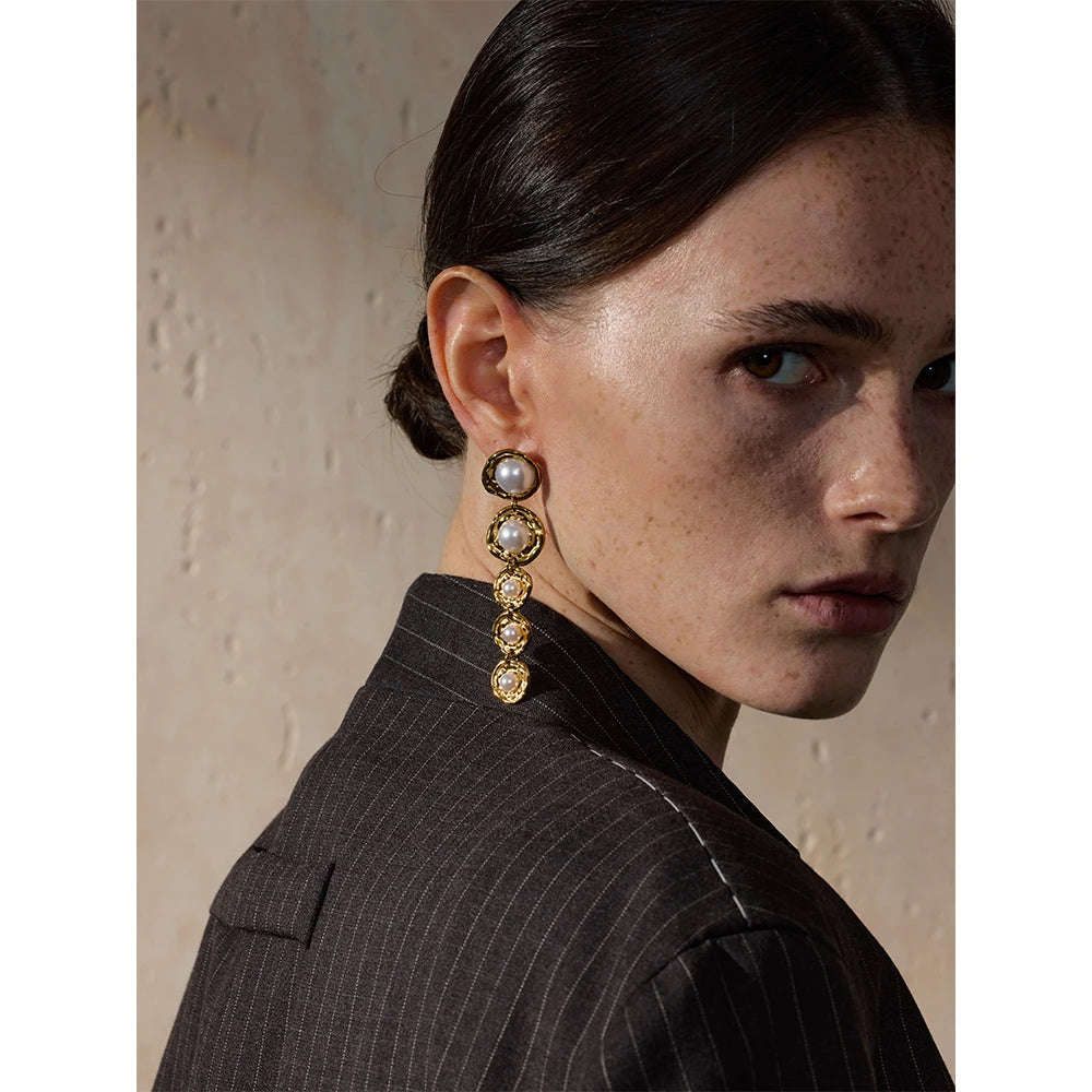 DIANA DANGLE EARRINGS