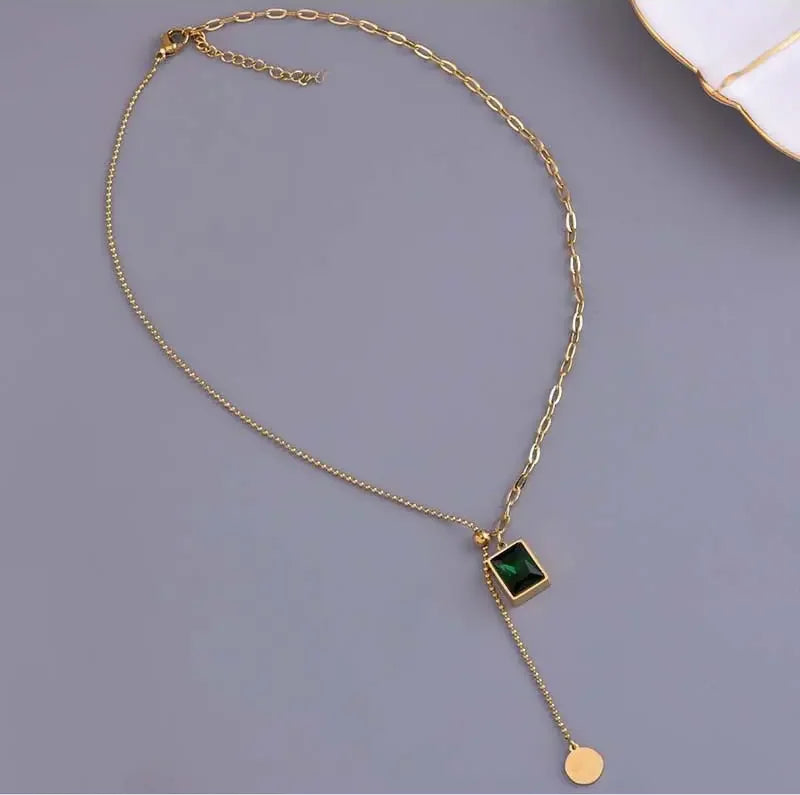 EMERALD CHAIN NECKLACE