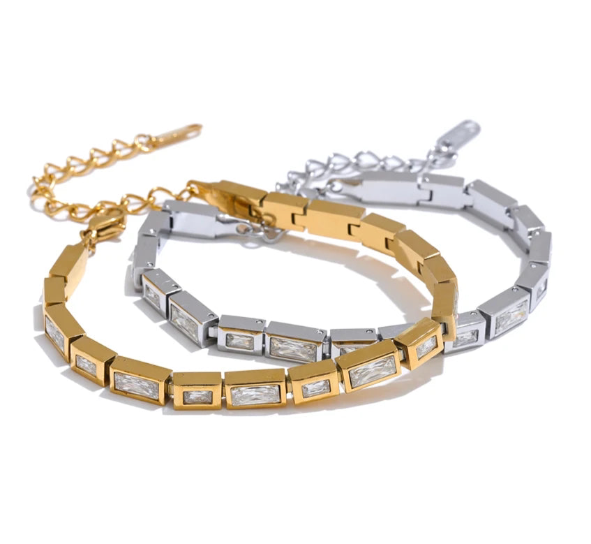 Zendaya Golden Bracelet