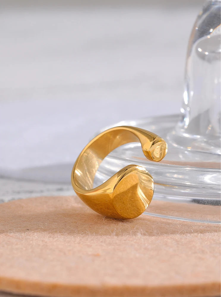 ARRY SIMPLE RING