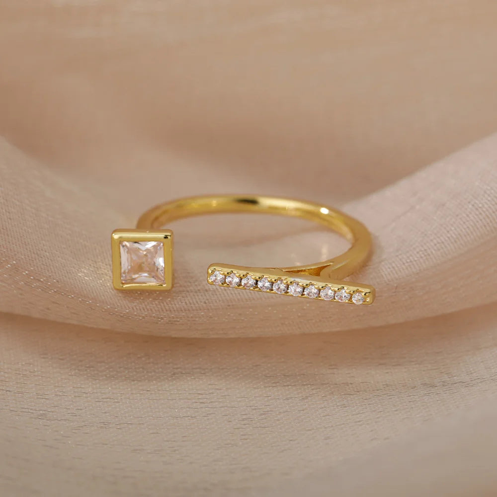 SQUARE GEM RING