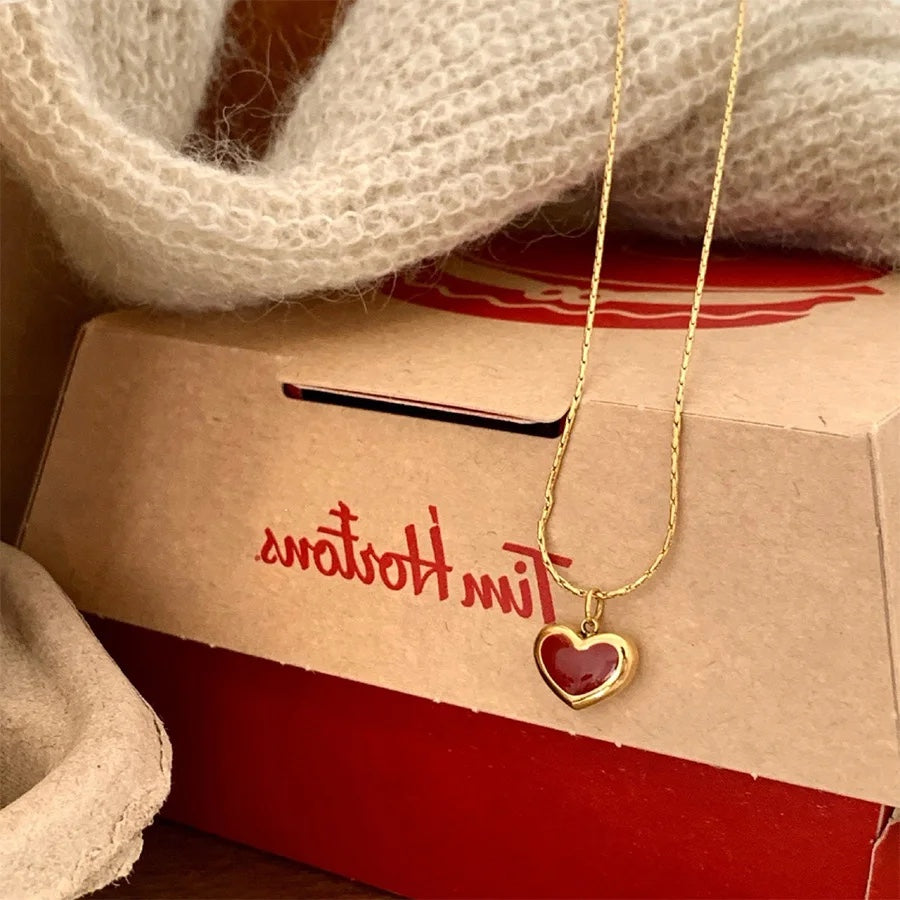 RED HEART NECKLACE