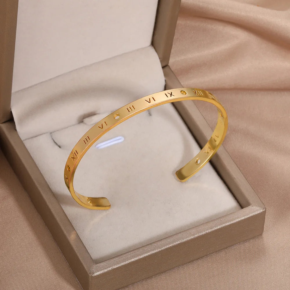 LUNA BANGLE