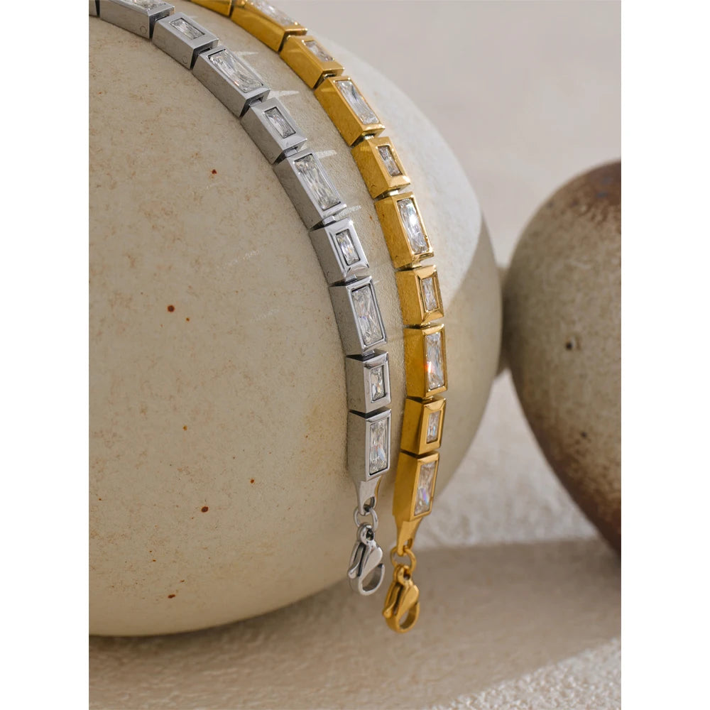 Zendaya Golden Bracelet