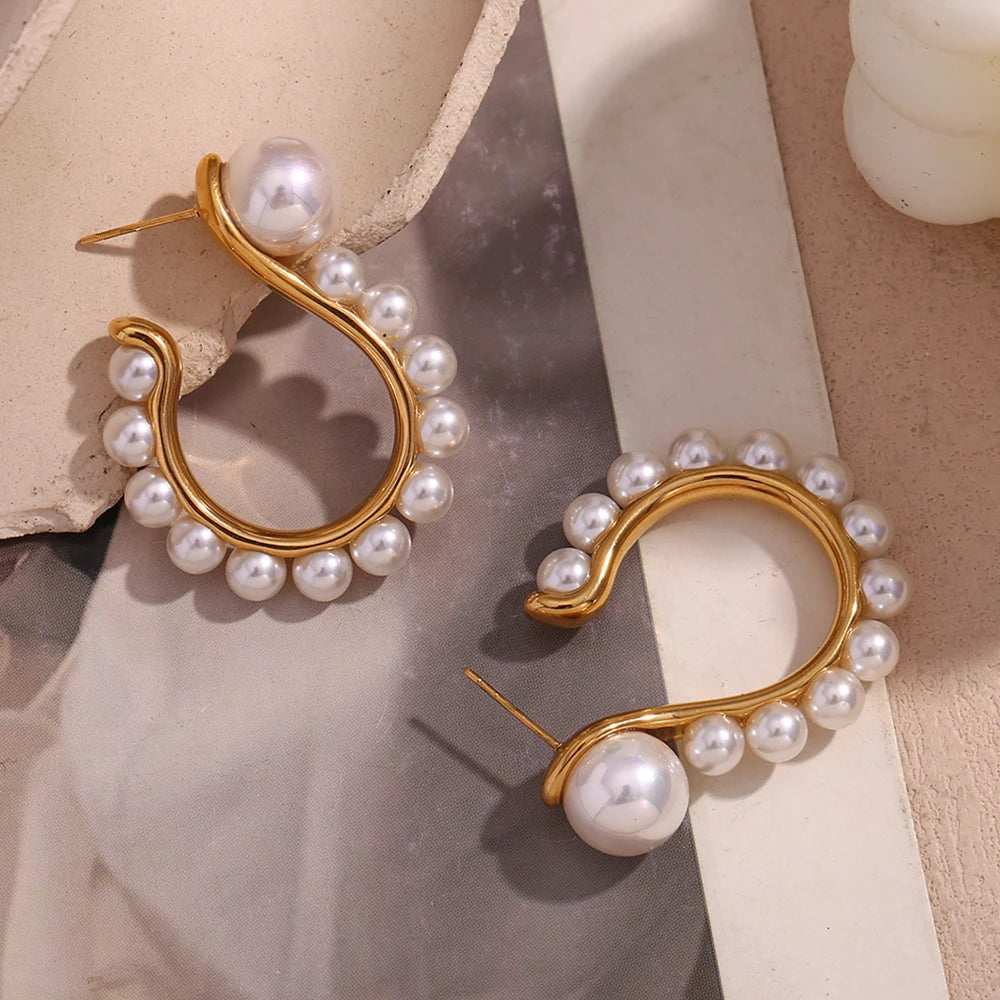 PEARLS LINE EARRINGS