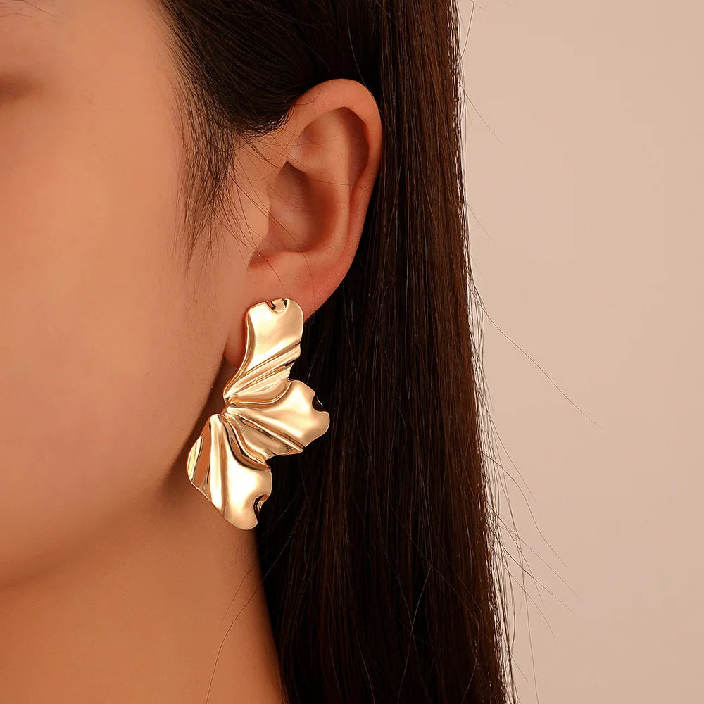 HALF BLOOM EARRINGS