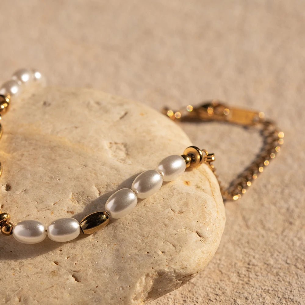 ROUND PEARLS BRACELET