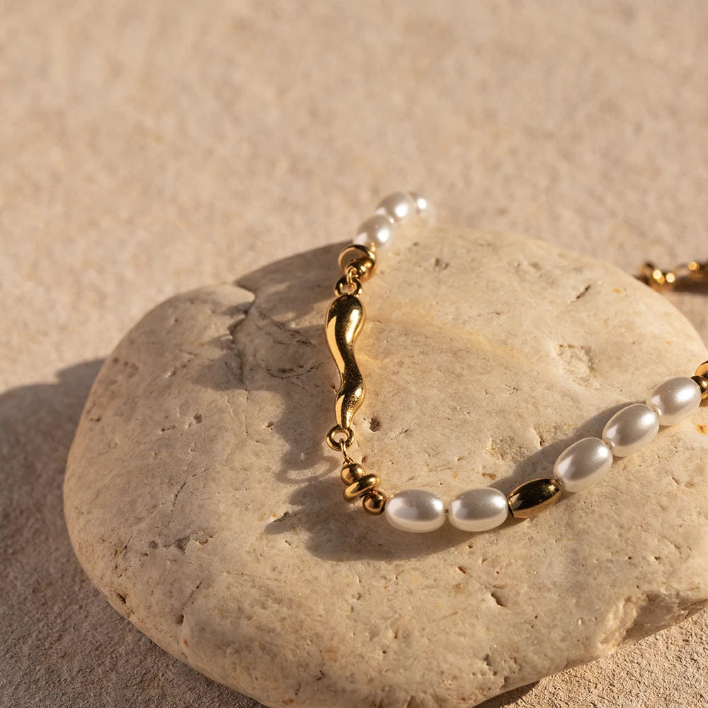 ROUND PEARLS BRACELET