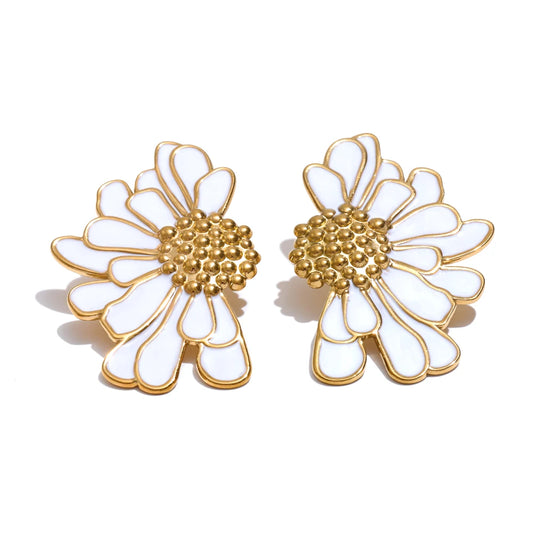 WHITE HALF FLOWERS EARRINGS