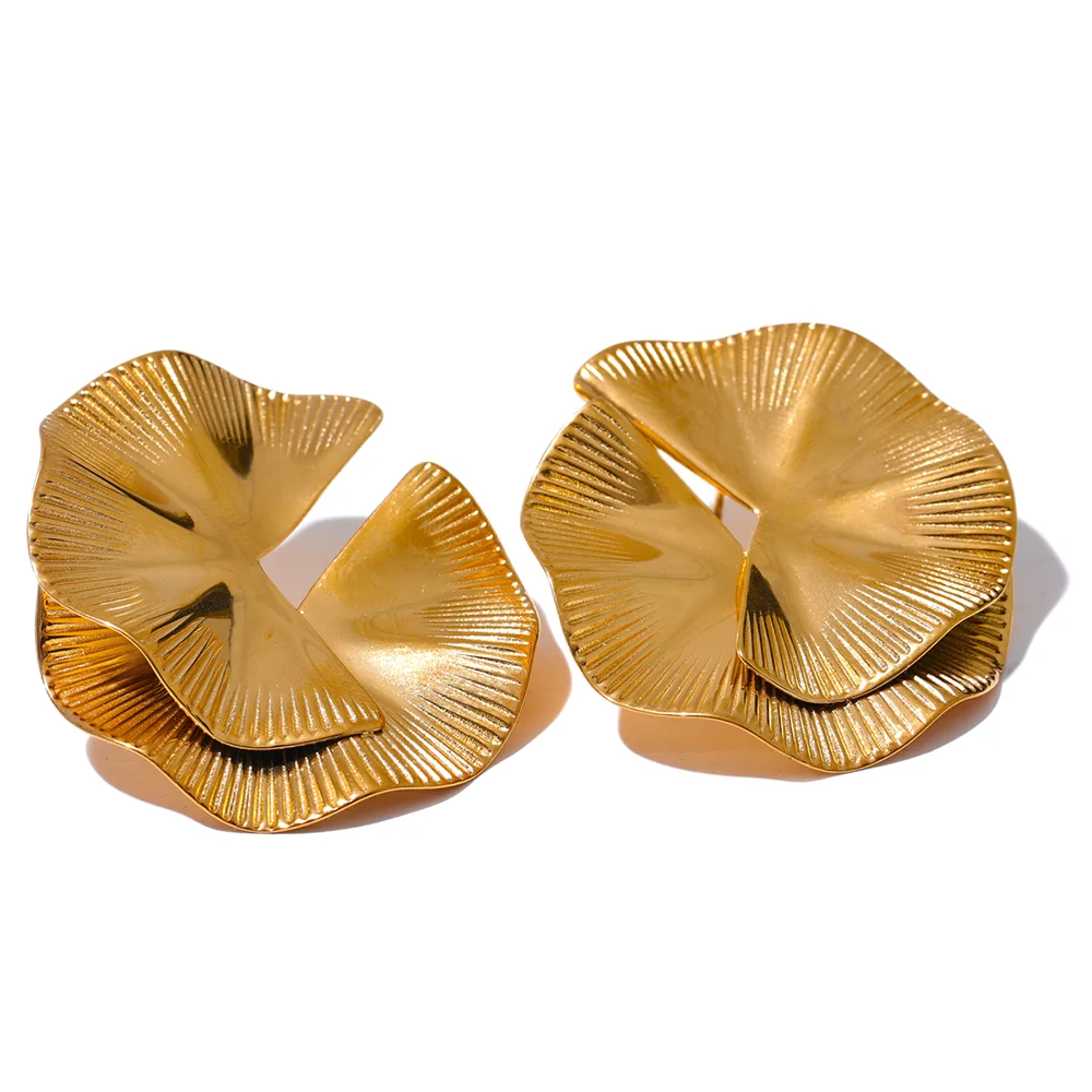 ANANIA FLOWER EARRINGS