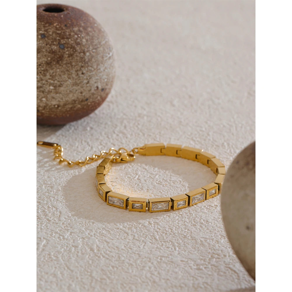 Zendaya Golden Bracelet