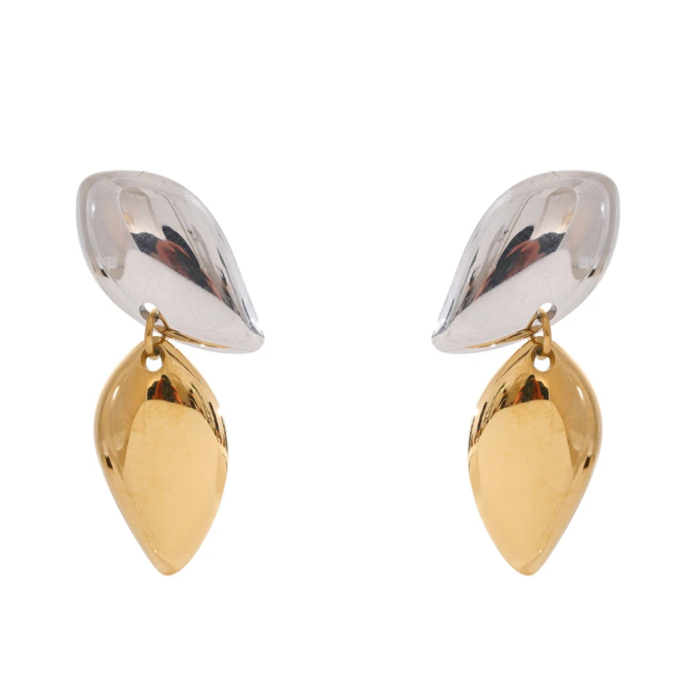 ARMIDAS LEAF EARRINGS